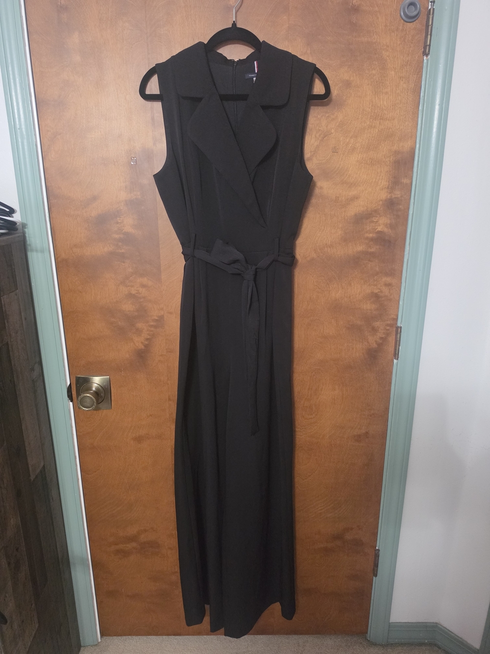 Tommy Hilfiger Black Sleeveless Tie-Waist Jumpsuit